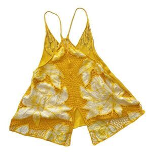 GUC Free People XS Yellow Embroidered tank top with lace back halter top floral